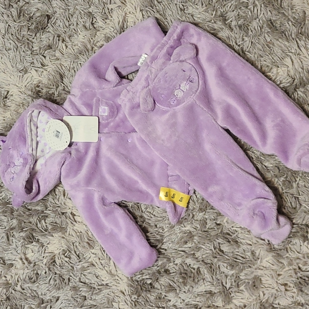 Baby girl 2 piece body suit